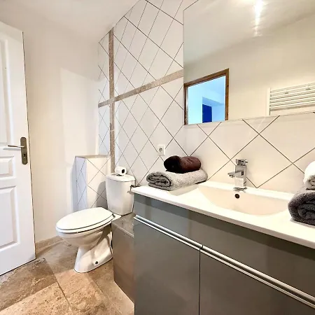 L'eva-ambre - 2 - Parking & Clim Carcassonne